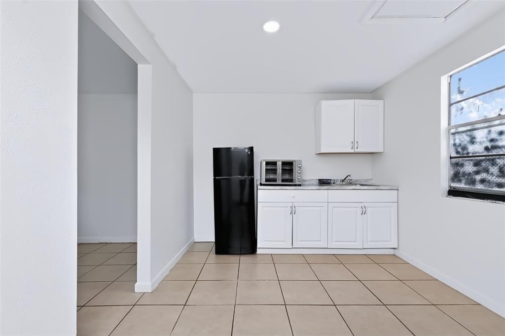 7606 Alvina Street - Photo 28
