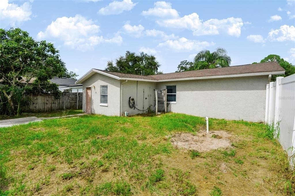 7606 Alvina Street - Photo 24