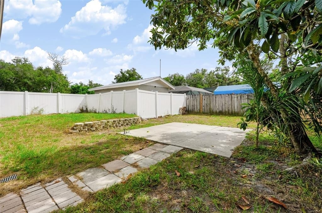 7606 Alvina Street - Photo 22