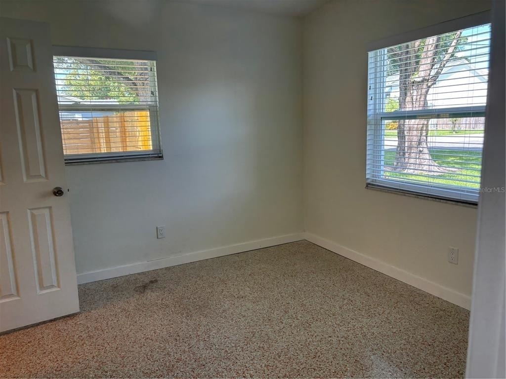 2822 W Leila Avenue - Photo 12