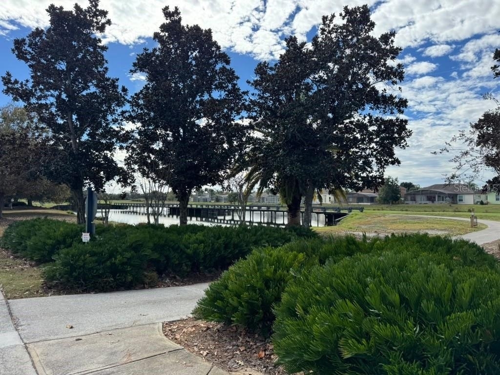 1241 Yellow Finch Drive - Photo 32