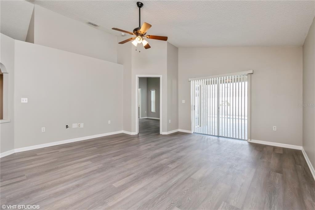 317 Majesty Drive - Photo 2