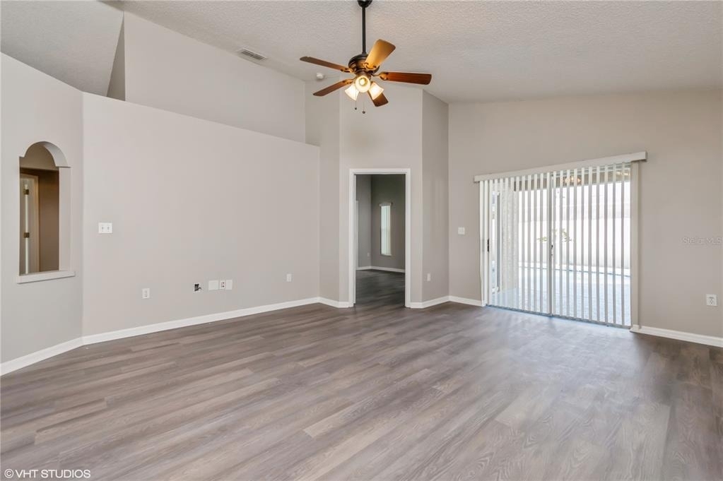 317 Majesty Drive - Photo 6