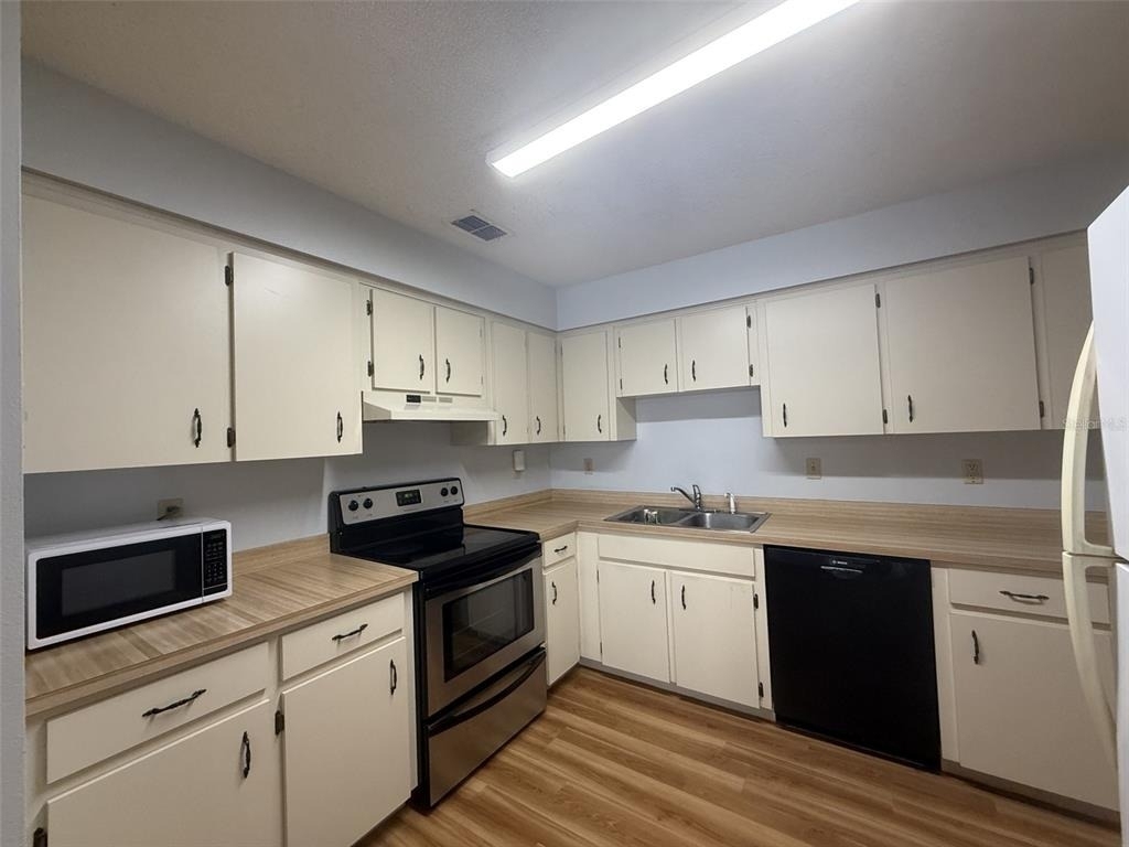 6329 Conductor Court - Photo 10