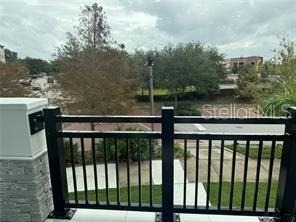 421 Mike Roberto Way - Photo 4