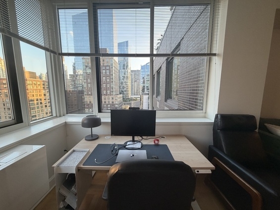 400 West 63rd Street - Photo 4