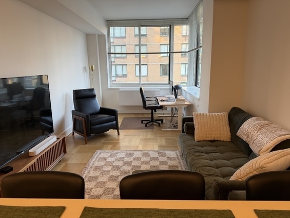 400 West 63rd Street - Photo 3
