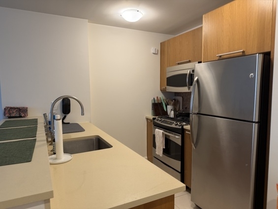 400 West 63rd Street - Photo 2