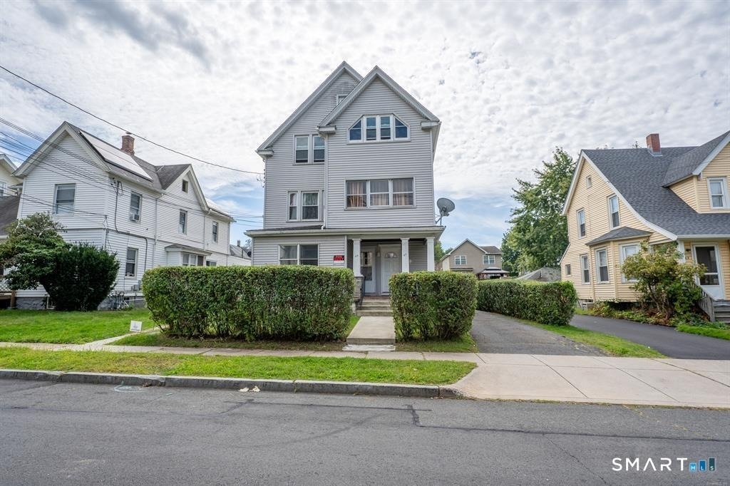 45 Boulanger Avenue - Photo 0