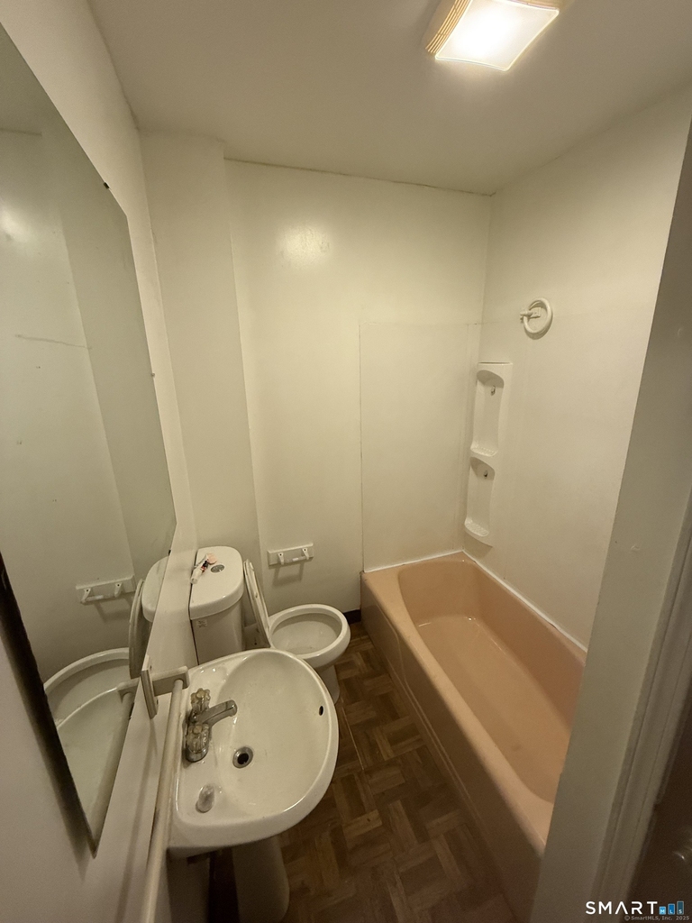 35 Woodward Avenue - Photo 8