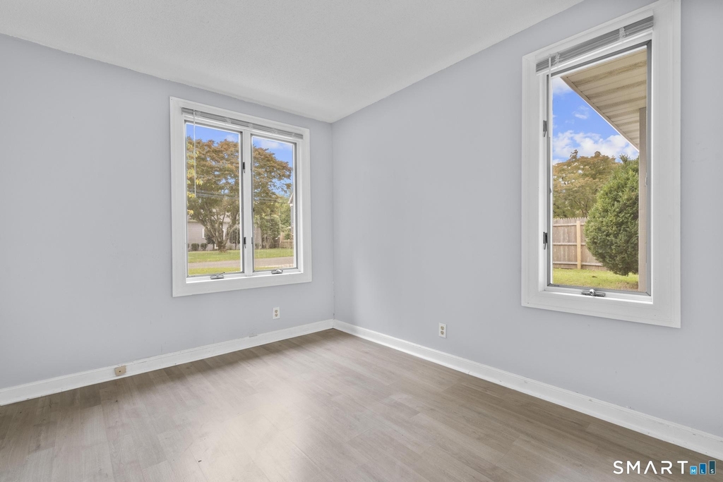 15 Mills Street - Photo 27