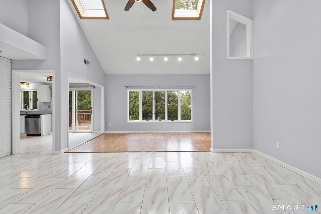 15 Mills Street - Photo 6