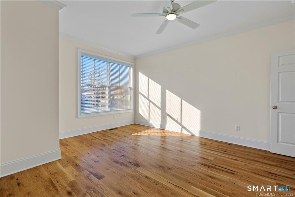 73 W Main Street - Photo 10