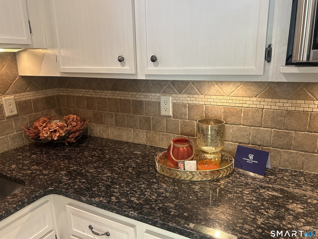 108 Oakwood Avenue - Photo 13
