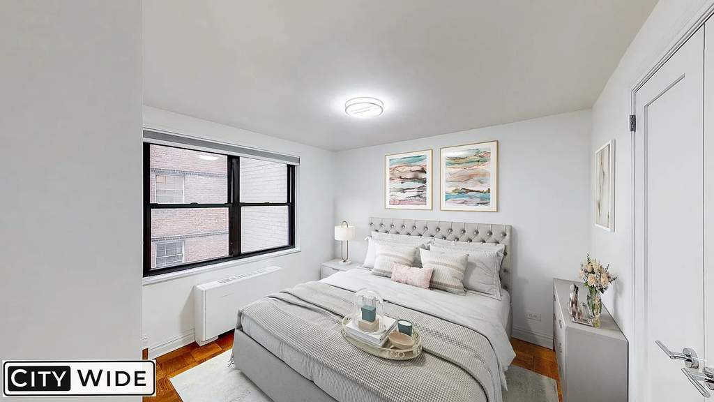 96 Fifth Avenue - Photo 2