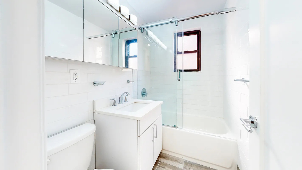96 Fifth Avenue - Photo 8