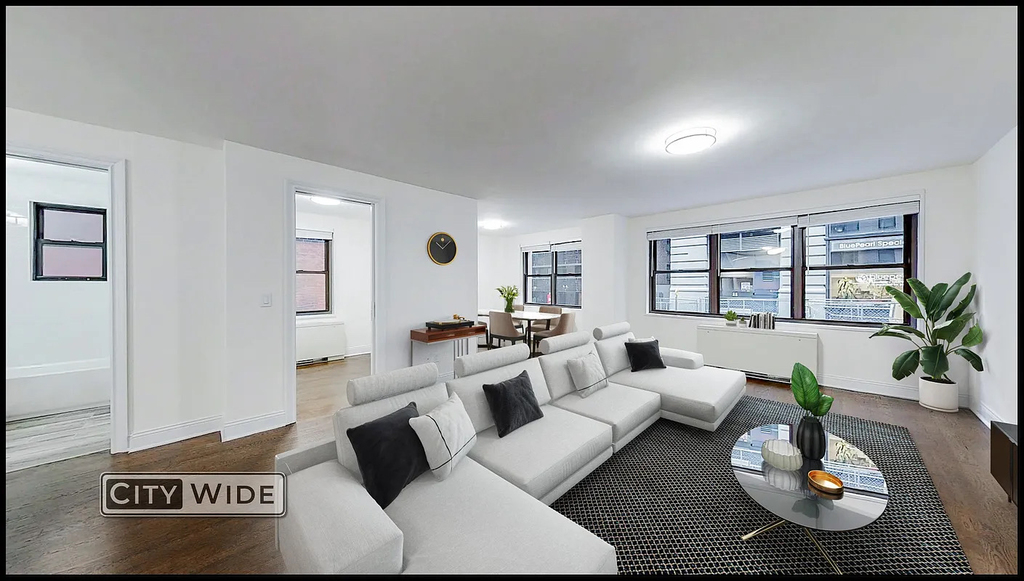 96 Fifth Avenue - Photo 1