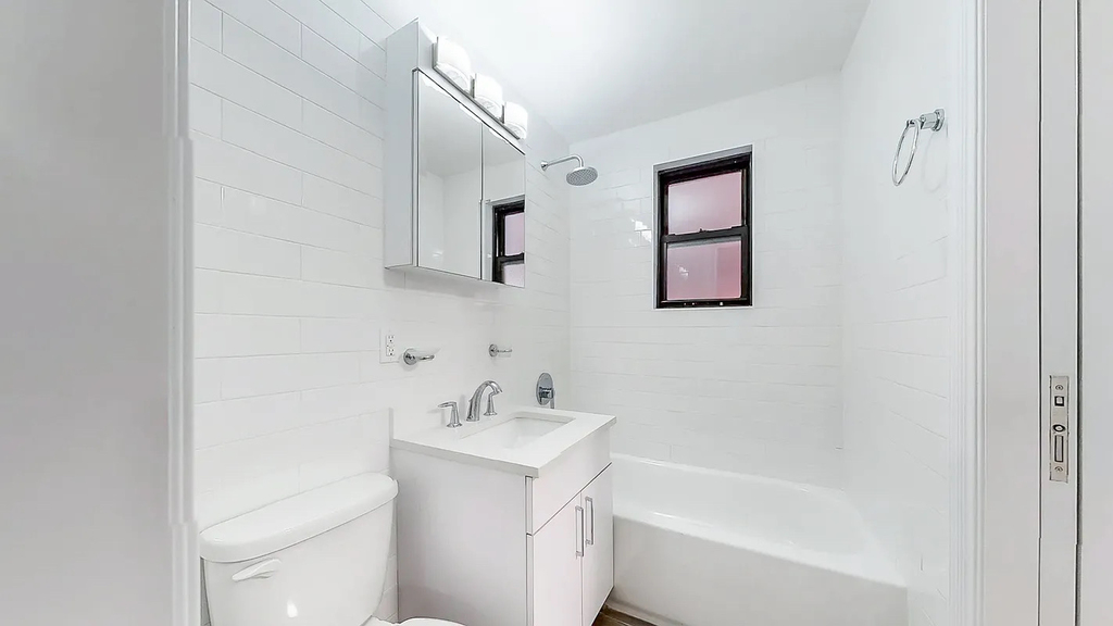 96 Fifth Avenue - Photo 9