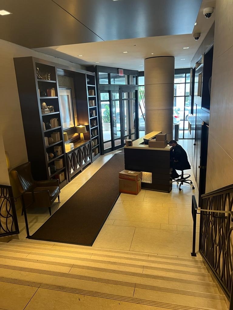 East 71st Street - Photo 16