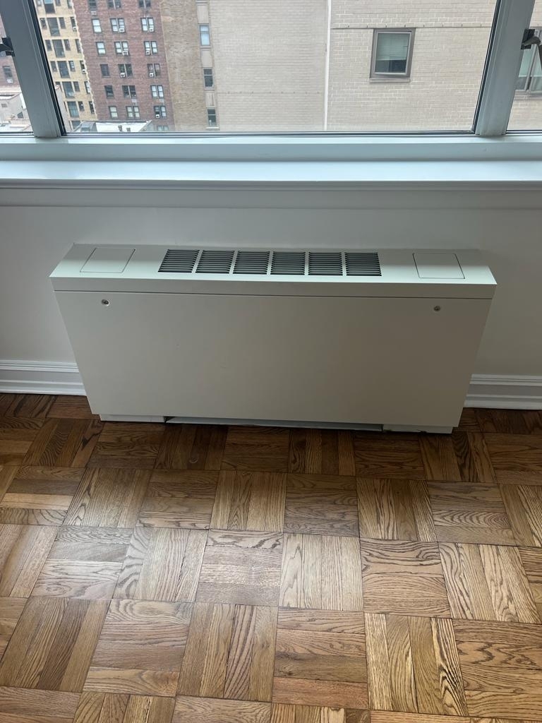 East 71st Street - Photo 12