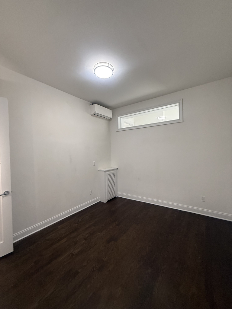 145 West 55th Street - Photo 12