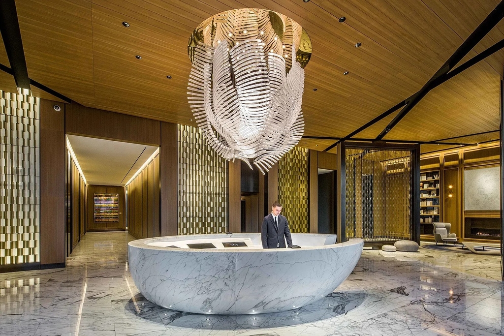 605 West 42nd Street - Photo 6