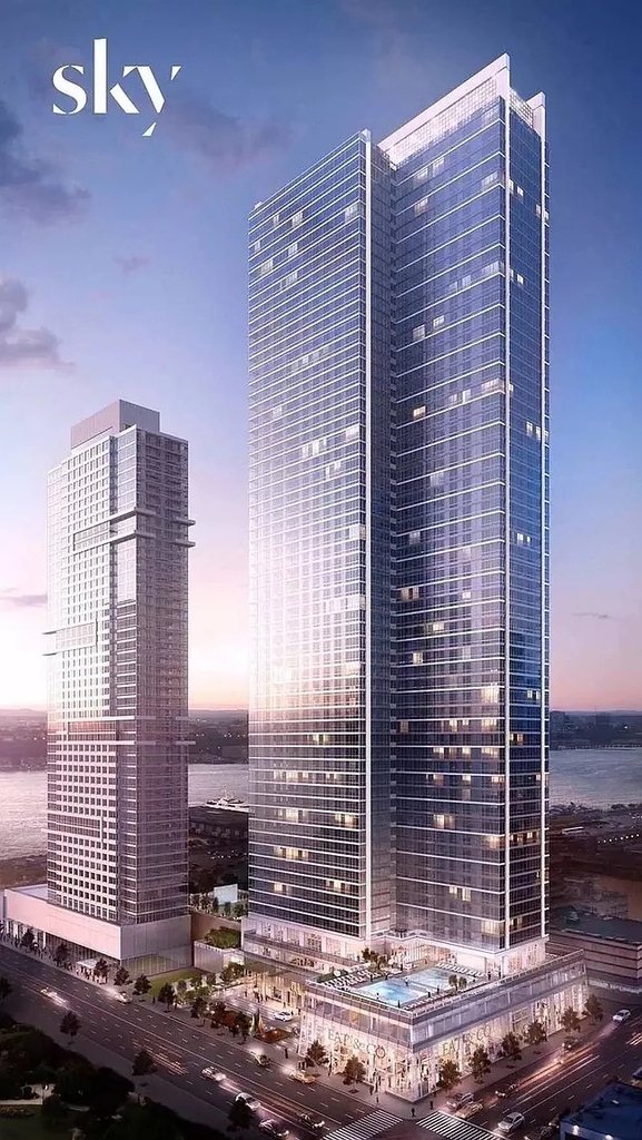 605 West 42nd Street - Photo 5