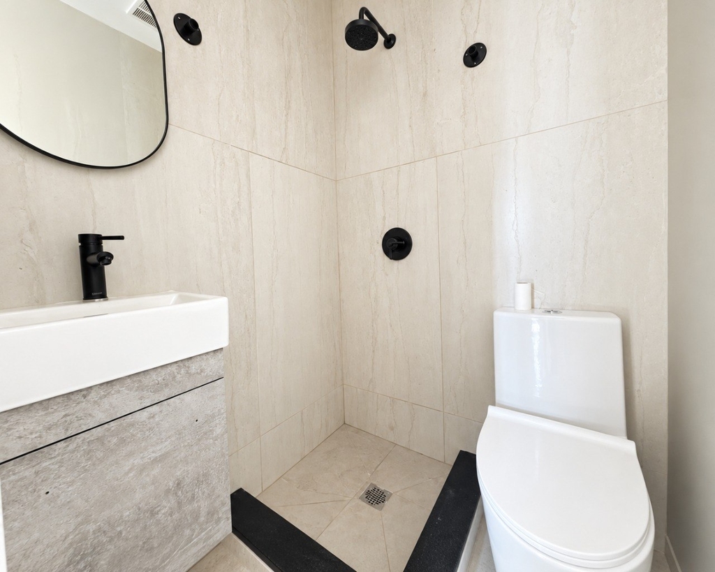 72 Greenpoint Avenue - Photo 6