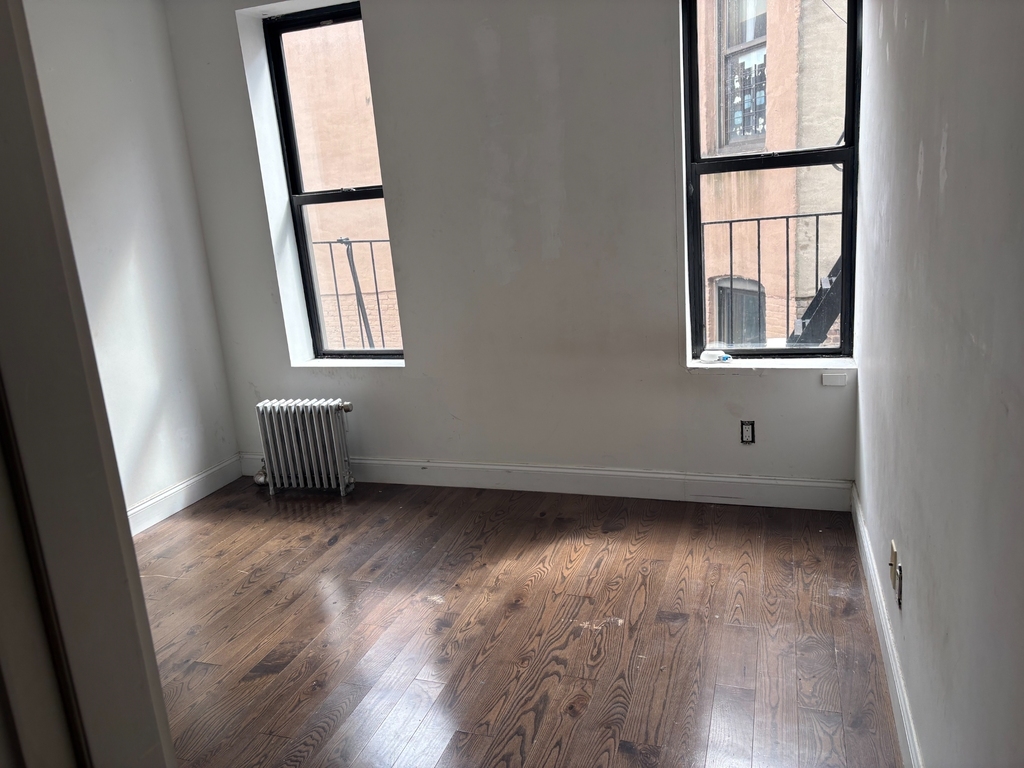 W.149th St and Broadway - Photo 2