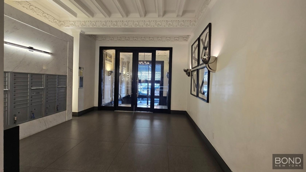 West 72nd Street - Photo 11