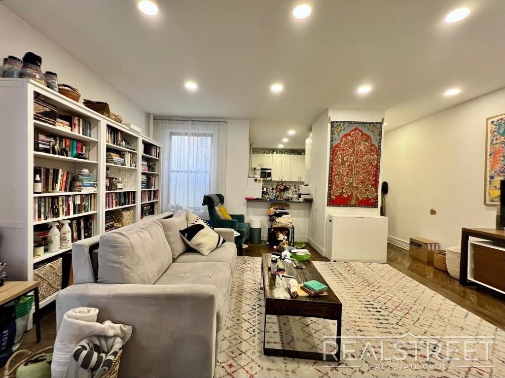 141 Joralemon Street - Photo 1