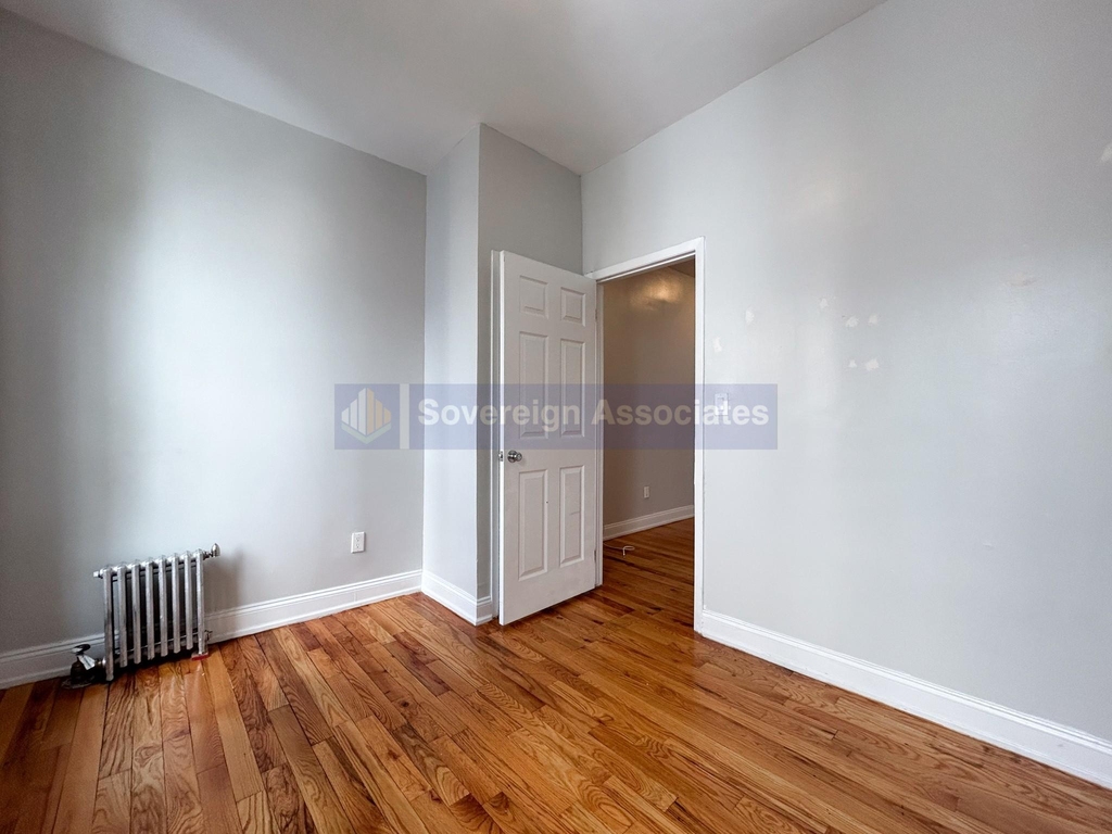 573 West 159th Street - Photo 4