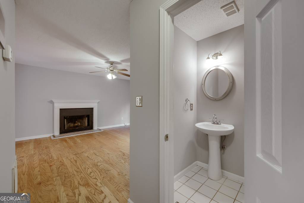 555 Snapfinger Drive - Photo 16