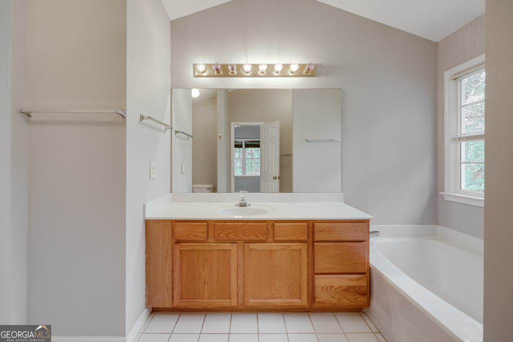 555 Snapfinger Drive - Photo 30