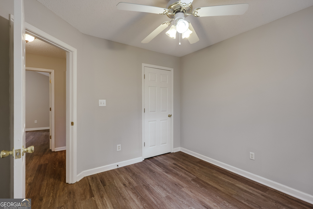 555 Snapfinger Drive - Photo 34