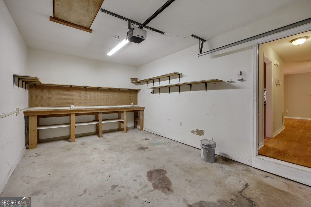 555 Snapfinger Drive - Photo 19