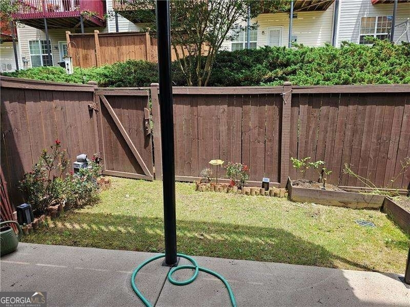 1367 Thornborough Drive - Photo 25