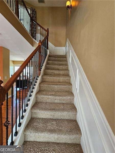 1367 Thornborough Drive - Photo 7