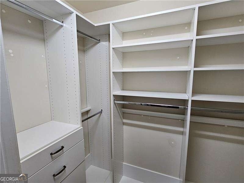 1367 Thornborough Drive - Photo 18
