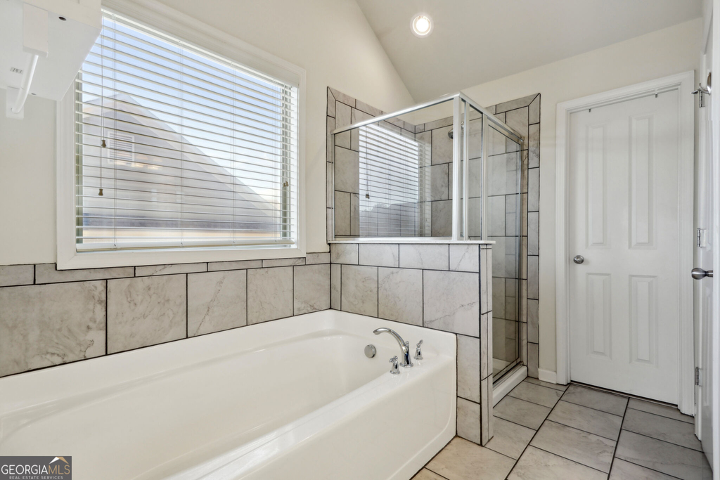 7395 Glisten Avenue - Photo 14
