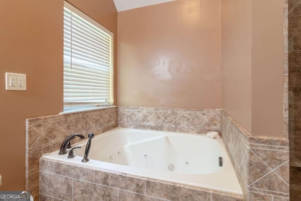 7377 Spoleto Loop - Photo 22