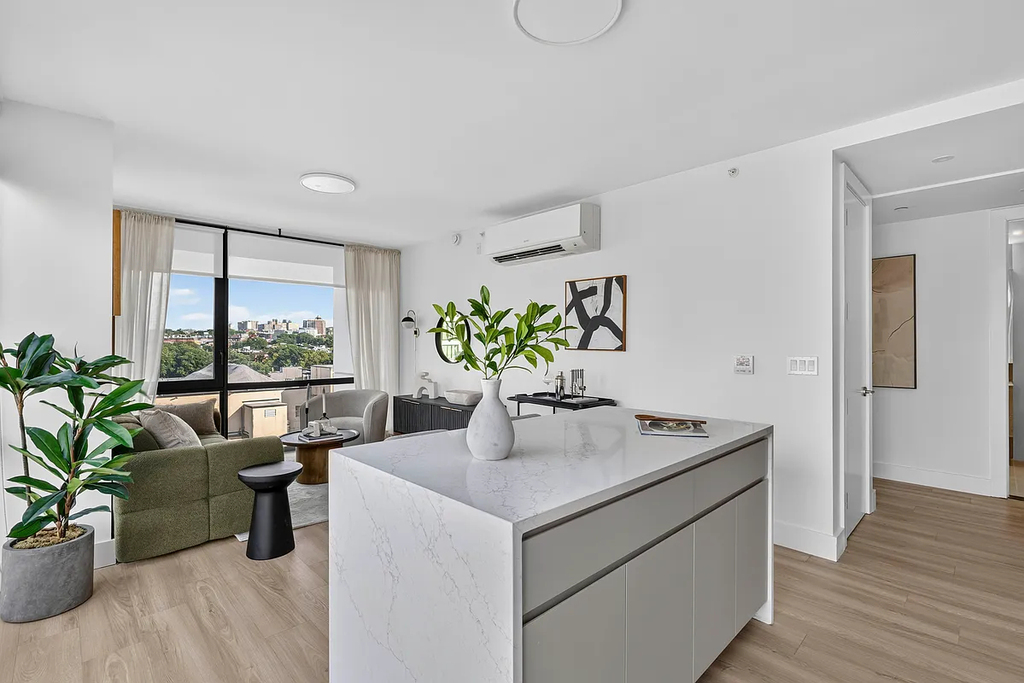 52 4th Avenue - Photo 6
