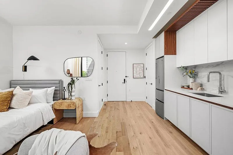 570 Fulton Street - Photo 6