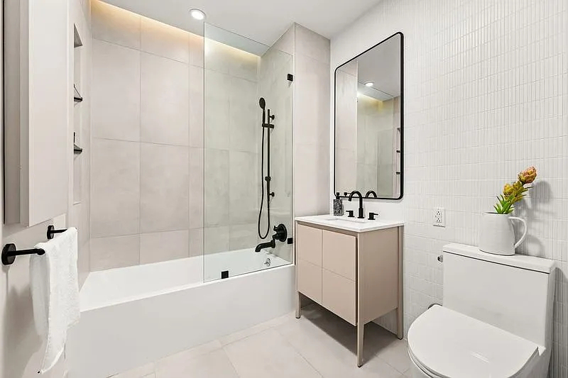 570 Fulton Street - Photo 7