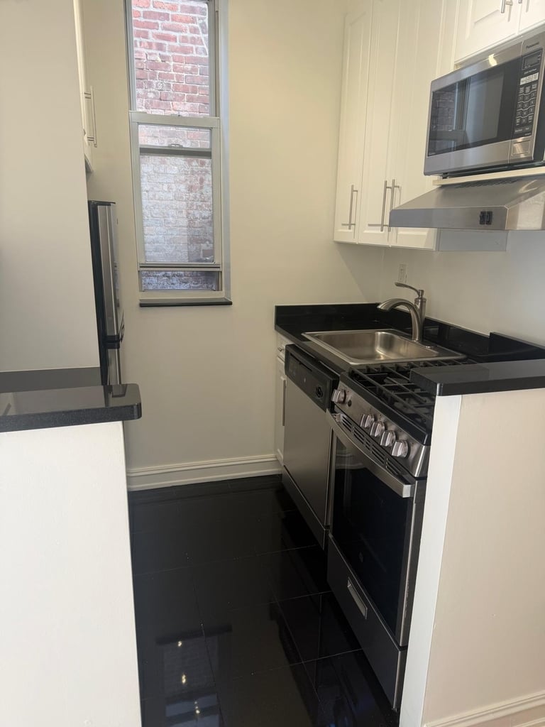 East 83rd Street - Photo 0