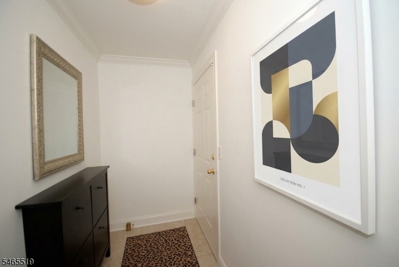77 Potomac Dr - Photo 2
