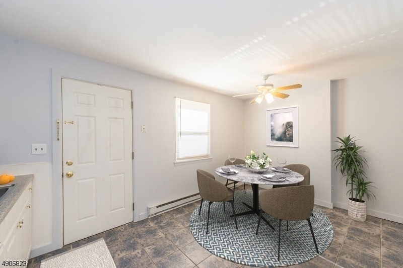 62 King Cole Rd - Photo 2