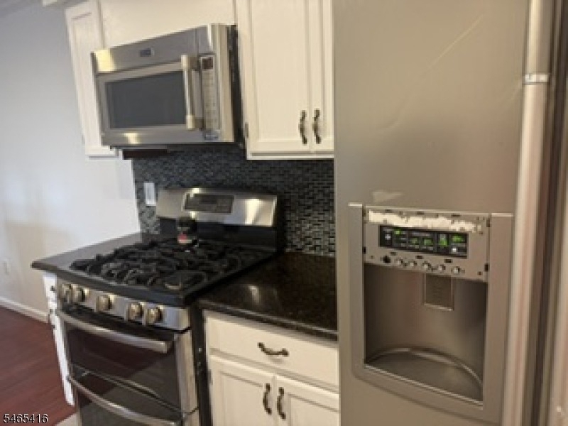 818 Belmont Dr - Photo 16