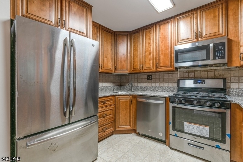 293 Greenfield Rd - Photo 6