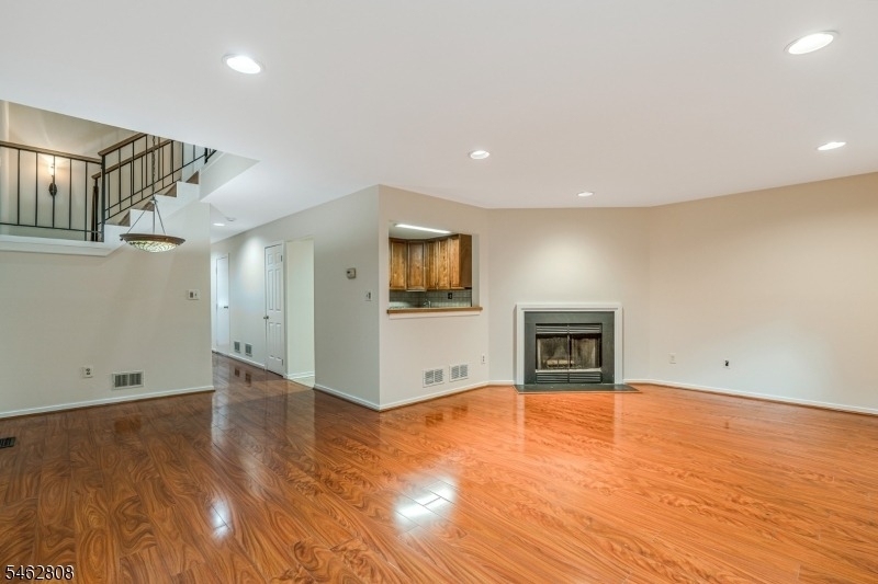 293 Greenfield Rd - Photo 15
